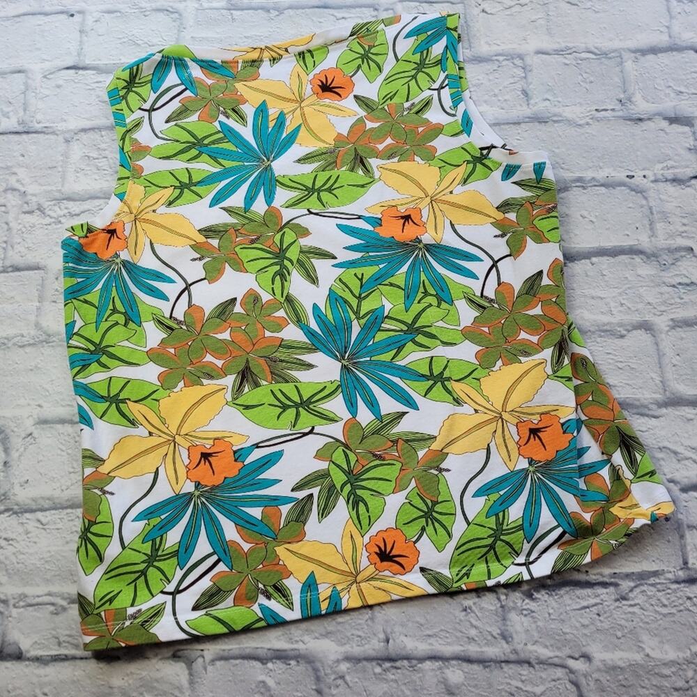 White Stag Floral Stretch Tee size Large - Picture 2 of 6